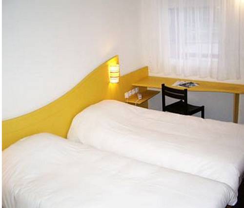 Imagen de la habitación del Couett'hotel Saint Jean D'ang&eacute;ly. Foto 8