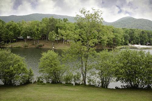 Imagen de la habitación del Country Hideaway At Mountain Lakes Resort. Foto 5