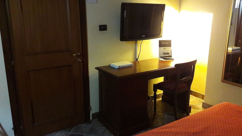 Imagen de la habitación del Country Hotel Poggiomanente. Foto 11