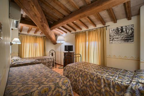 Imagen de la habitación del Country House La Padronale Del Rivo. Foto 16