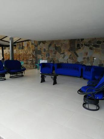 Imagen general del Country House, La Vega. Foto 4