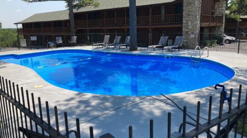 Imagen de los exteriores del Country Mountain Inn, Eureka Springs. Foto 5
