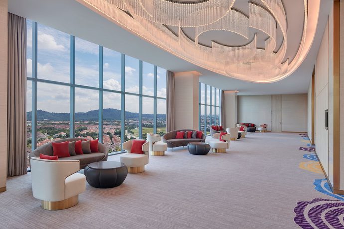 Imagen de los interiores del Courtyard By Marriott Setia Alam. Foto 16