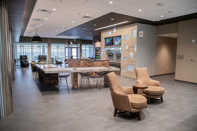 Imagen del bar/restaurante del Courtyard by Marriott Greenville Mauldin. Foto 17