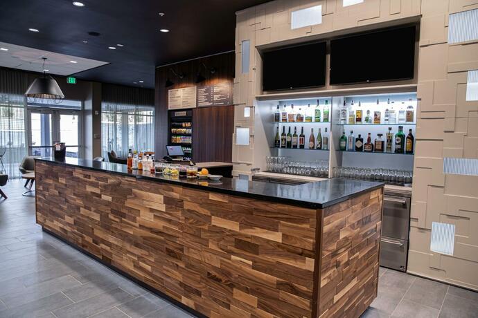 Imagen del bar/restaurante del Courtyard by Marriott Greenville Mauldin. Foto 18