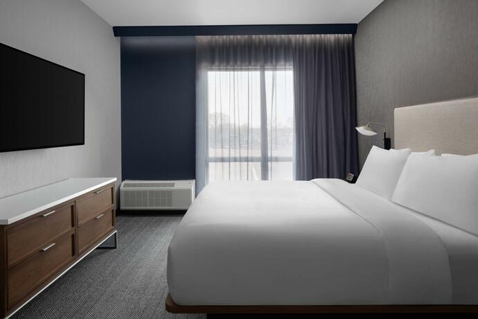 Imagen general del Courtyard by Marriott Lansing Downtown. Foto 22