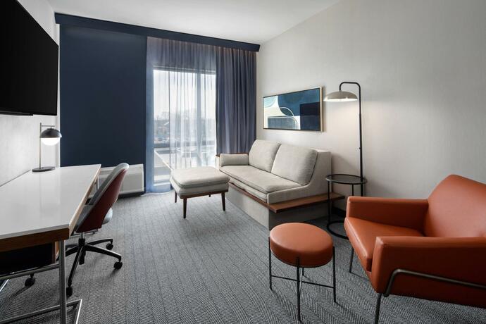 Imagen general del Courtyard by Marriott Lansing Downtown. Foto 25