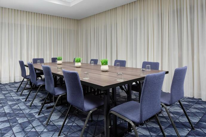 Imagen general del Courtyard by Marriott Lansing Downtown. Foto 26