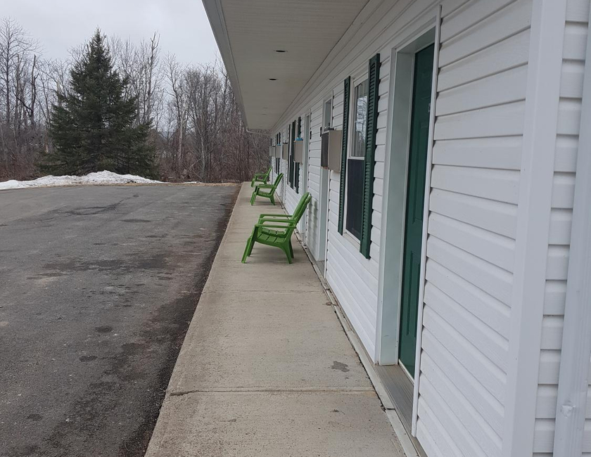 Imagen general del Covered Bridge Inn & Suites. Foto 2