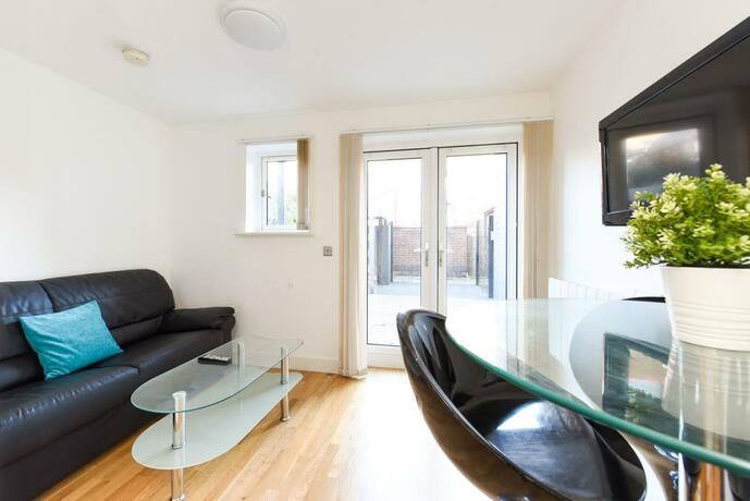 Imagen general del Cozy Private Ensuite Rooms at Brookland Road in Leicester for Students Only. Foto 3
