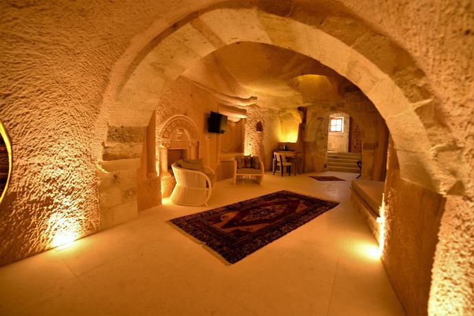 Imagen de la habitación del Crassus Cave Hotel. Foto 2