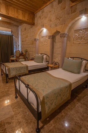 Imagen de la habitación del Cratus Stone Palace. Foto 12