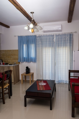 Imagen de la habitación del Cretan Muses Traditional Apartments. Foto 14