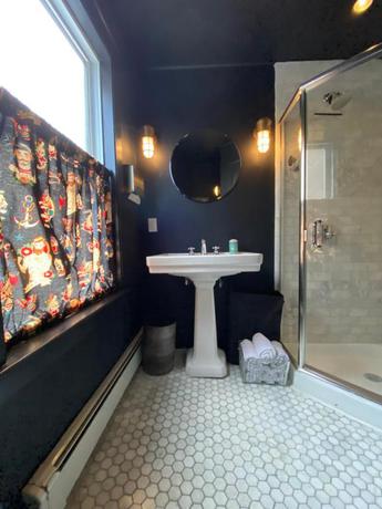 Imagen de la habitación del Crew's Quarters: Ptown's Only All-male Guesthouse. Foto 4