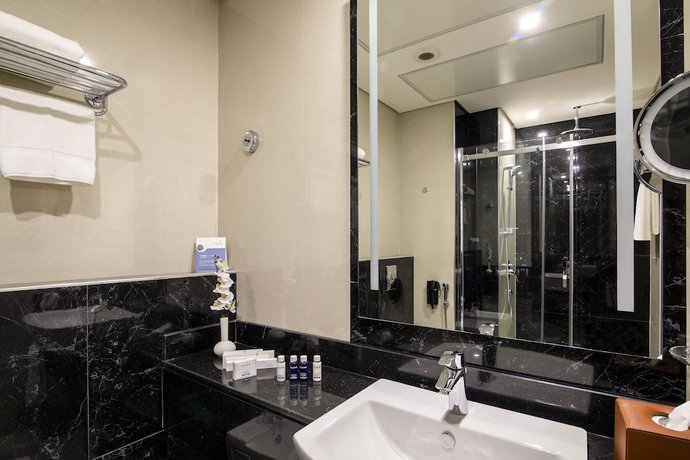 Imagen de la habitación del Cristal Amaken. Foto 6