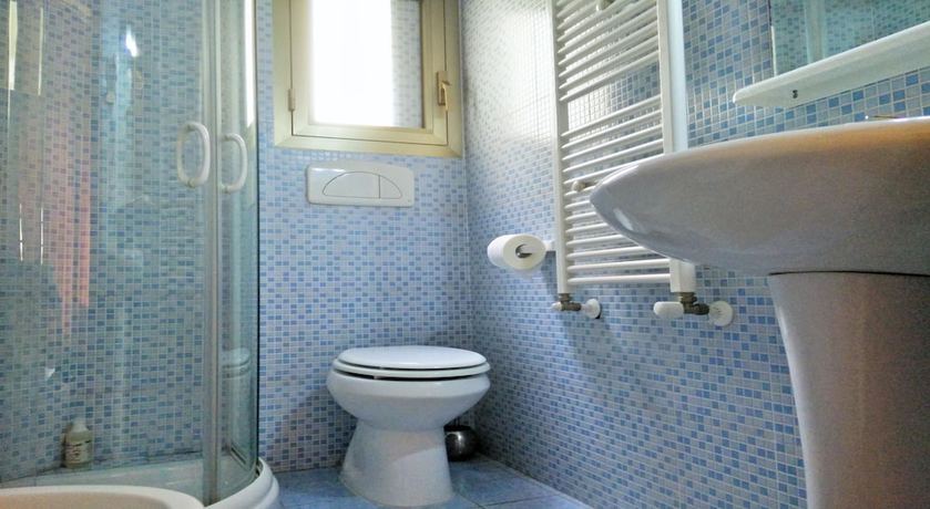 Imagen de la habitación del Cristina Rooms. Foto 14