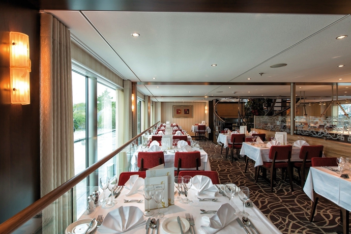 Imagen del bar/restaurante del Crossgates Hotelship Osthafen - Frankfurt. Foto 3