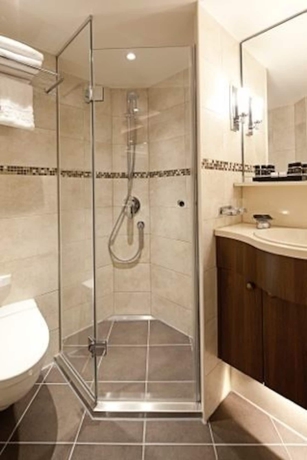 Imagen de la habitación del Crossgates Hotelship Osthafen - Frankfurt. Foto 8