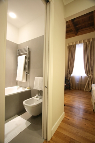 Imagen de la habitación del Crossing Condotti. Foto 7