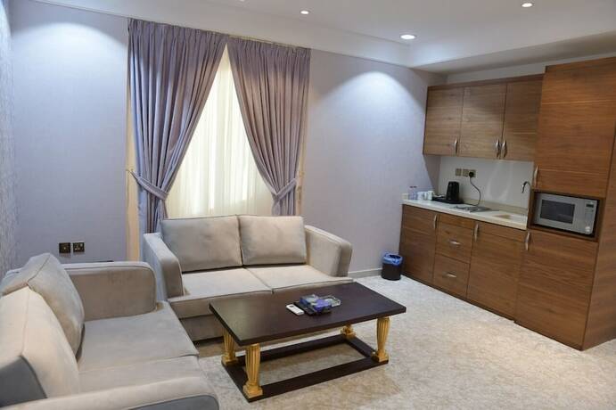 Imagen general del Crown City Hotel. Foto 12