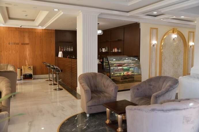 Imagen general del Crown City Hotel. Foto 13