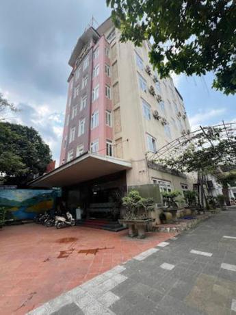 Imagen general del Crown Hotel. Foto 12