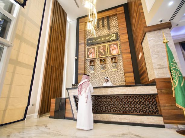 Imagen de los interiores del Crown Rose Hotel. Foto 19