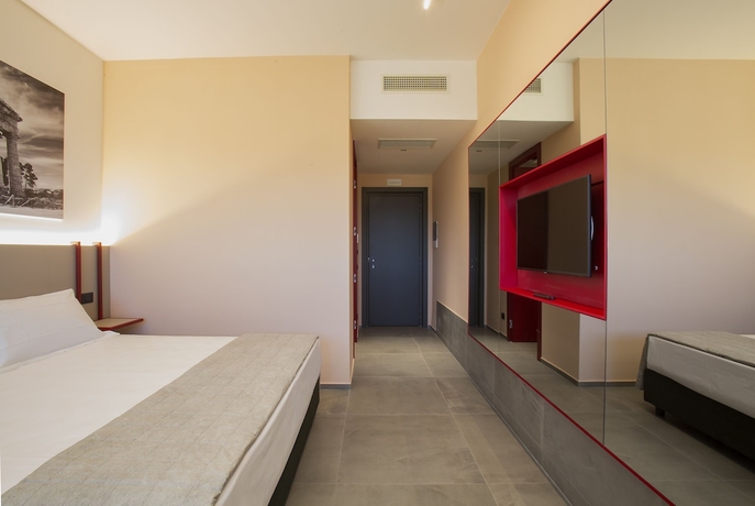 Imagen de la habitación del Cubik Inn. Foto 4