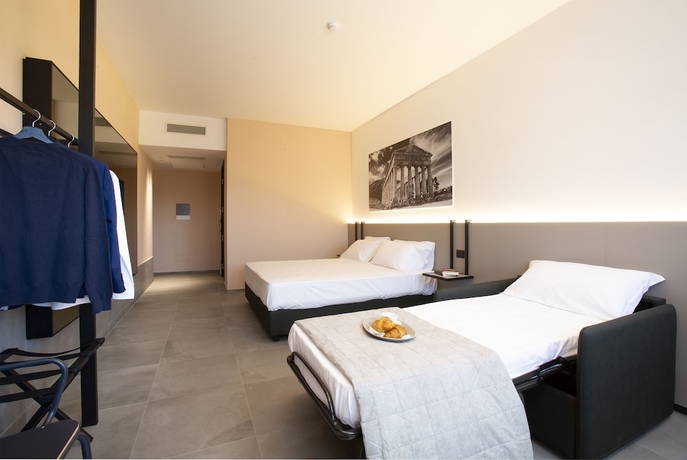 Imagen de la habitación del Cubik Inn. Foto 6