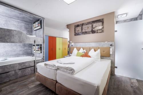 Imagen de la habitación del Cubo Sport & Art Hotel. Foto 6
