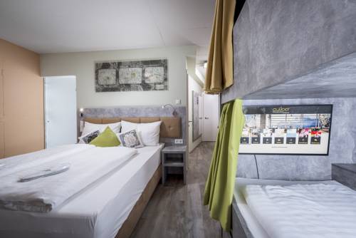 Imagen de la habitación del Cubo Sport & Art Hotel. Foto 8