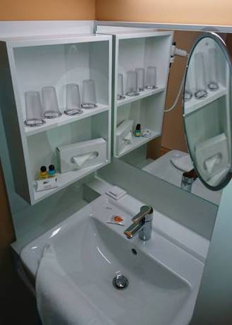 Imagen de la habitación del Cubo Sport & Art Hotel. Foto 11