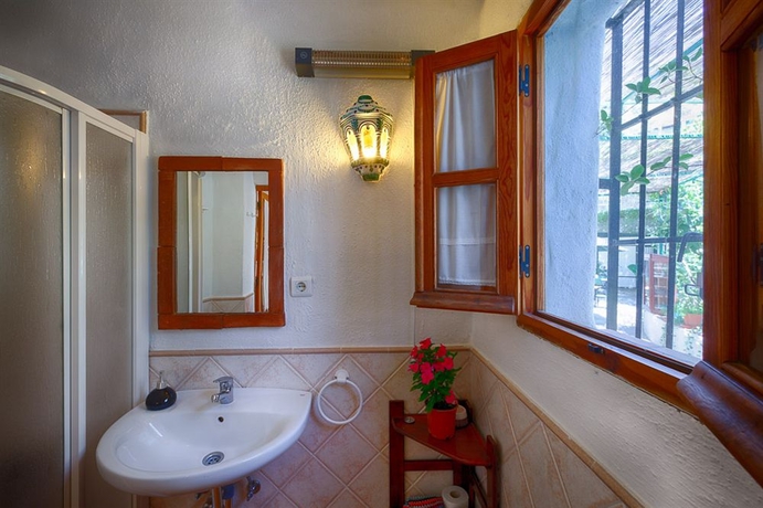 Imagen de la habitación del Cuevas El Abanico. Foto 5