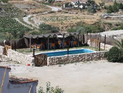 Imagen de la piscina del Cuevas Rio Baza. Foto 2