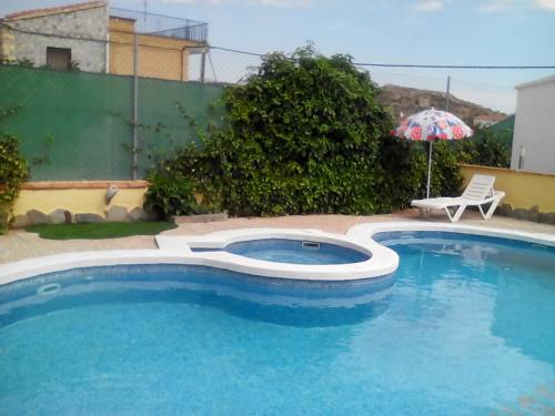 Imagen de la piscina del Cuevas de Medinaceli. Foto 5