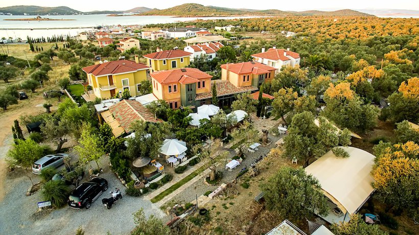 Imagen de la habitación del Cunda Battalos K&uuml;&ccedil;&uuml;k Otel. Foto 9