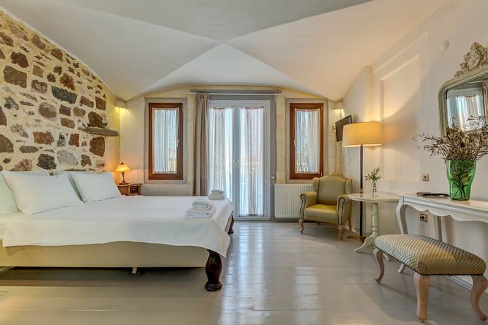Imagen de la habitación del Cunda Battalos K&uuml;&ccedil;&uuml;k Otel. Foto 11