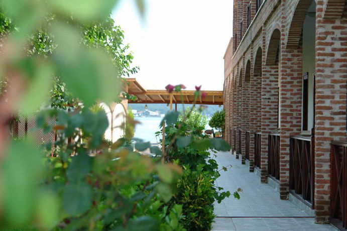 Imagen de los exteriores del Cunda Deniz Hotel. Foto 4