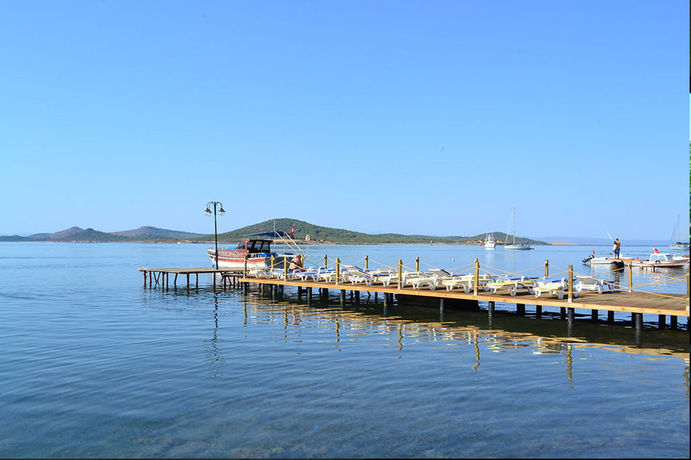 Imagen de los exteriores del Cunda Deniz Hotel. Foto 14