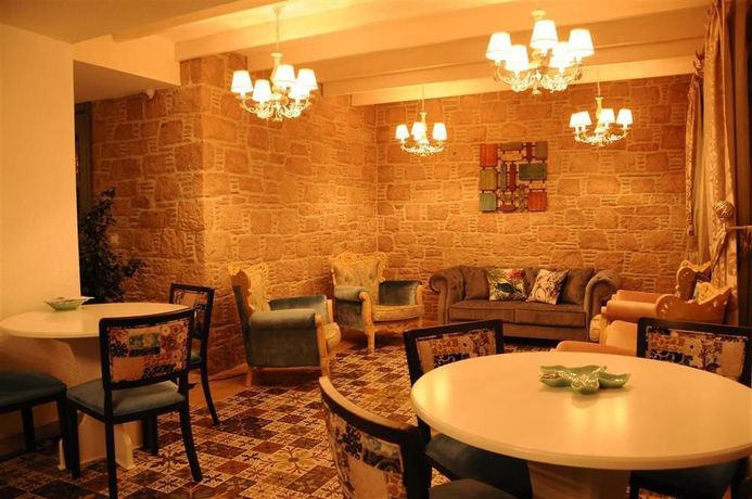 Imagen de la habitación del Cunda Fora Hotel. Foto 3