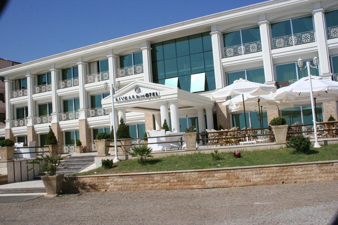 Imagen del bar/restaurante del Cunda Kıvrak Otel. Foto 6