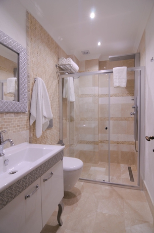 Imagen de la habitación del Cunda Rota Hotel. Foto 14