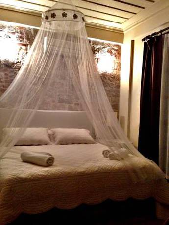Imagen de la habitación del Cunda Vrodi Hotel. Foto 1