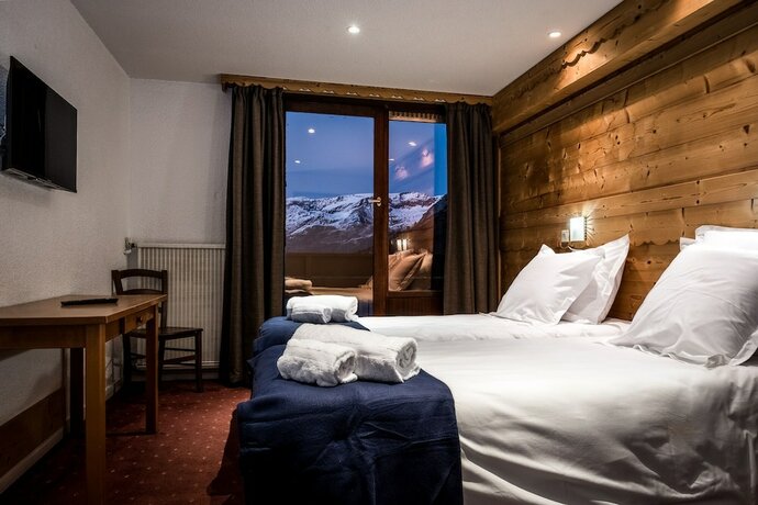 Imagen de la habitación del Curling H&ocirc;tel and Bar. Foto 18