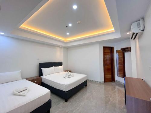 Imagen general del D\' Elmer\'s Place Hotel. Foto 11