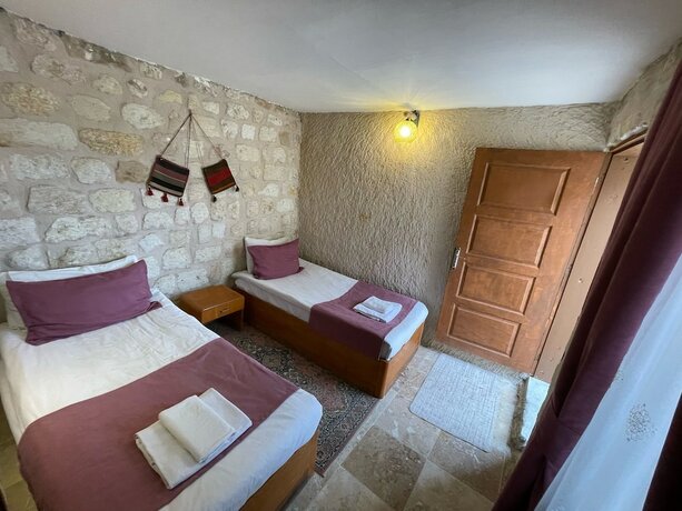 Imagen general del DEDE CAVE KONAK. Foto 5