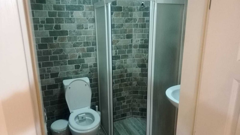 Imagen de la habitación del DEĞİRMENBAŞI OTEL and RESTORAN. Foto 14