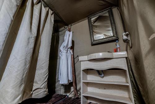 Imagen general del DESERTIUM Royal Luxury Desert Camp. Foto 6