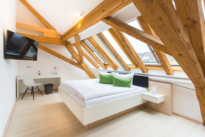Imagen de la habitación del DIE KRONE - Hotel Garni. Foto 9