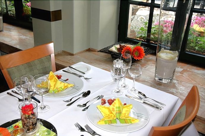 Imagen del bar/restaurante del DORMERO Hotel Xanten. Foto 3